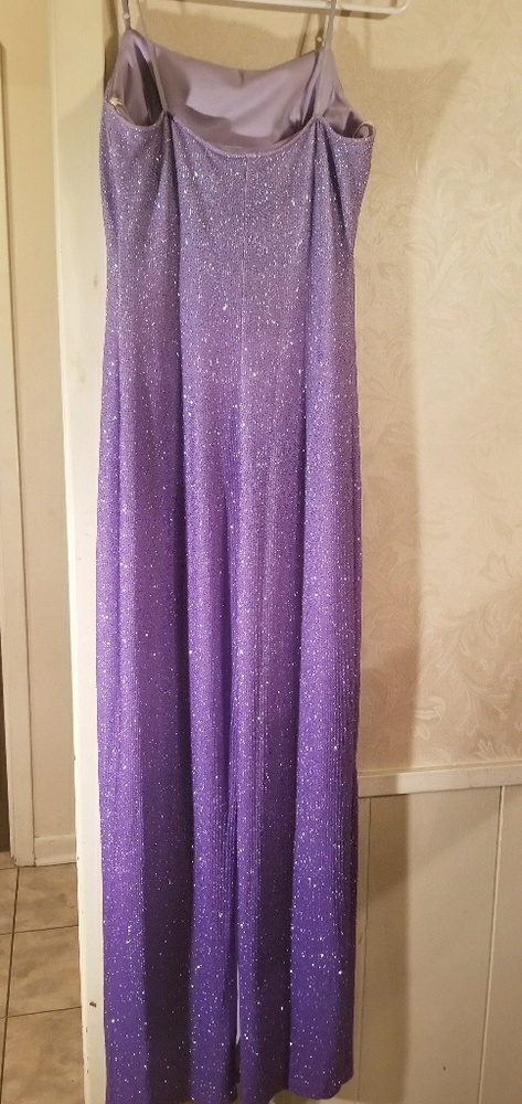 FORMAL DRESS - Picture 2 of 6